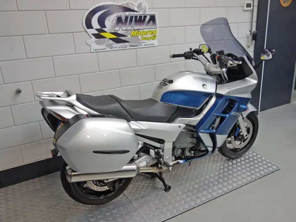 Gebruikte Yamaha FJR 1300 tour met 1298cc motor uit 2005 bij NIWA Motoren