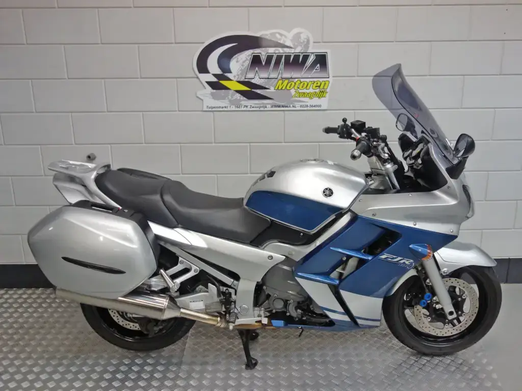 Gebruikte Yamaha FJR 1300 tour met 1298cc motor uit 2005 bij NIWA Motoren