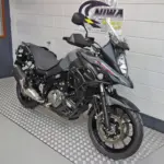 Gebruikte Suzuki V-Strom 650 all-road met 645cc motor uit 2020 bij NIWA Motoren