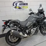 Gebruikte Suzuki V-Strom 650 all-road met 645cc motor uit 2020 bij NIWA Motoren