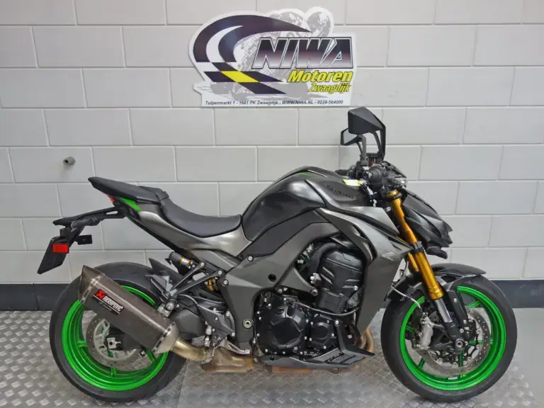 Kawasaki Z 1100 Tour bij NIWA Motoren