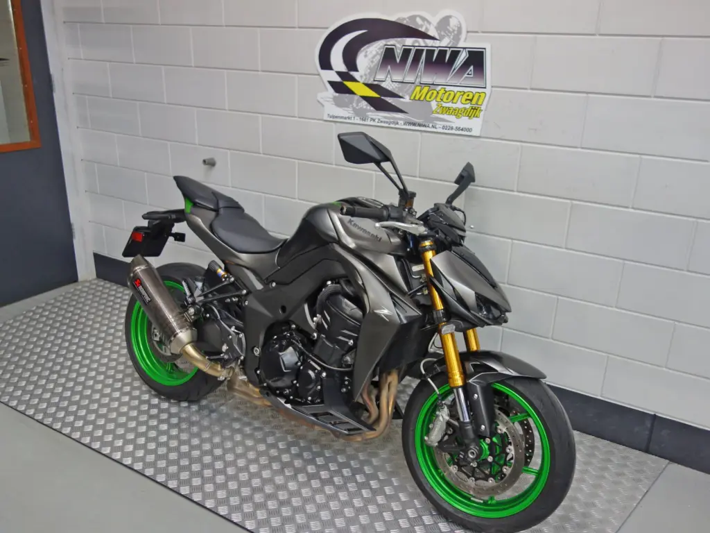 Gebruikte Kawasaki Z 1100 tour met 1099cc motor uit 2025 bij NIWA Motoren