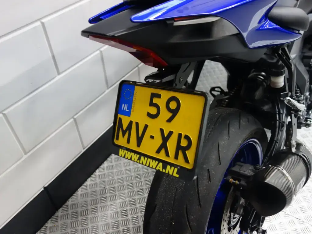 Gebruikte Yamaha R7 sport met 689cc motor uit 2023 bij NIWA Motoren