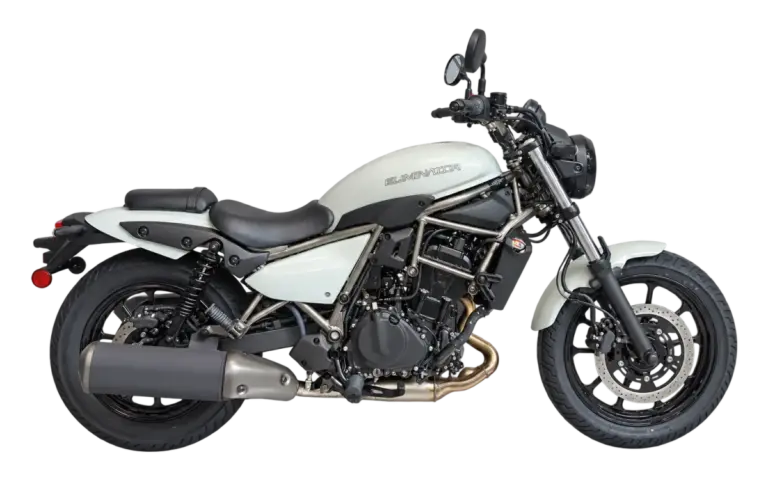Gebruikte Suzuki GSX-R 750 sport met 749cc motor uit 2000 bij NIWA Motoren